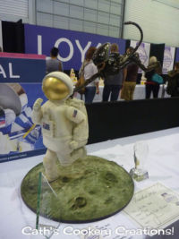 Jin Hee Park - Winner of the Open Novelty Cake Section Cake, Bake and Sweets Show 2015 as seen by Cath's Cookery Creations! | www.cathscookerycreations.com